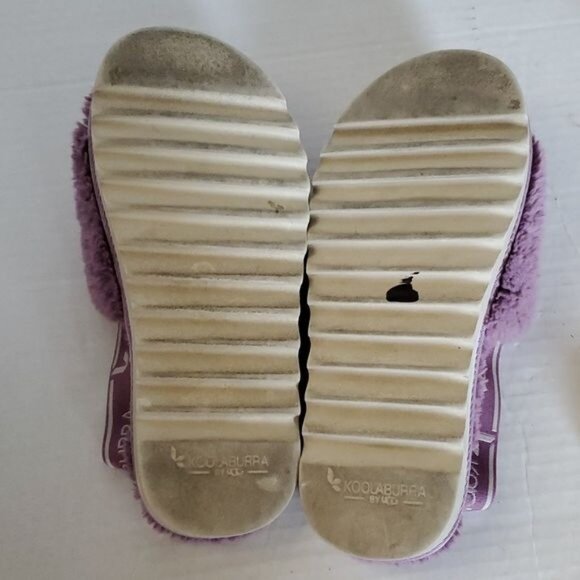 Koolaburra by Ugg Fuzz’n Faux Fur Open Toe Sandal Purple Cozy Slipper Big Kids 4 - Picture 8 of 13